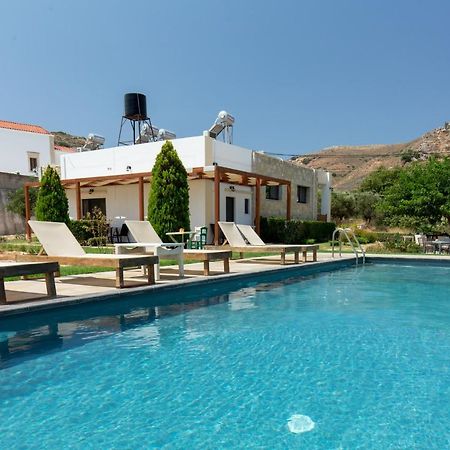 Agarathos Traditional Rooms With Pool Kalivianí Buitenkant foto