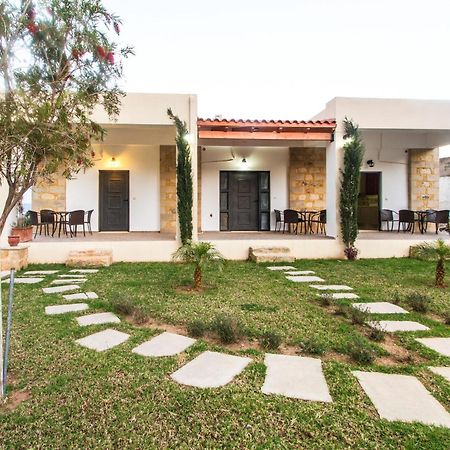 Agarathos Traditional Rooms - Pool - Kaliviani -On The Road To Balos Buitenkant foto