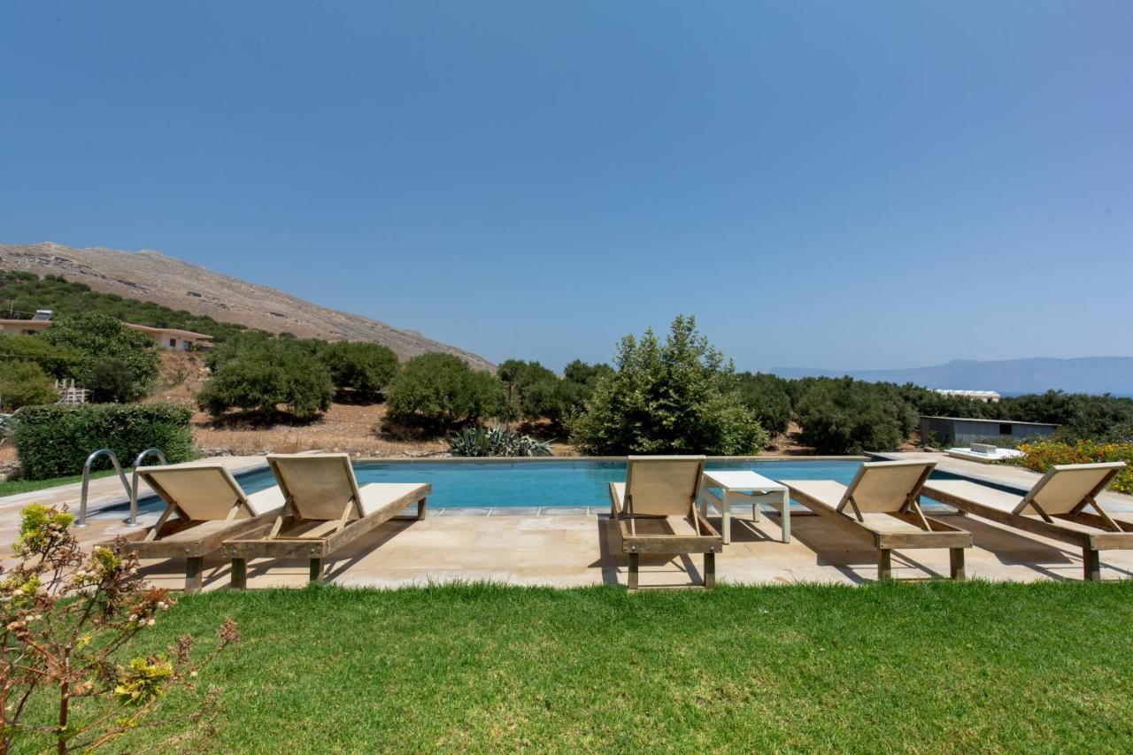 Agarathos Traditional Rooms - Pool - Kaliviani -On The Road To Balos Buitenkant foto