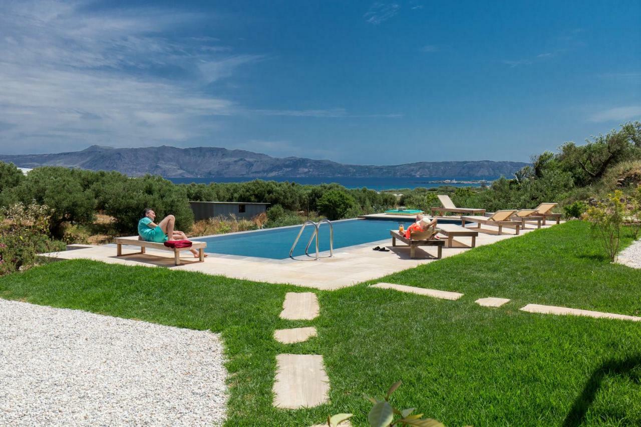 Agarathos Traditional Rooms - Pool - Kaliviani -On The Road To Balos Buitenkant foto